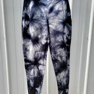 SUPERNova Leggings